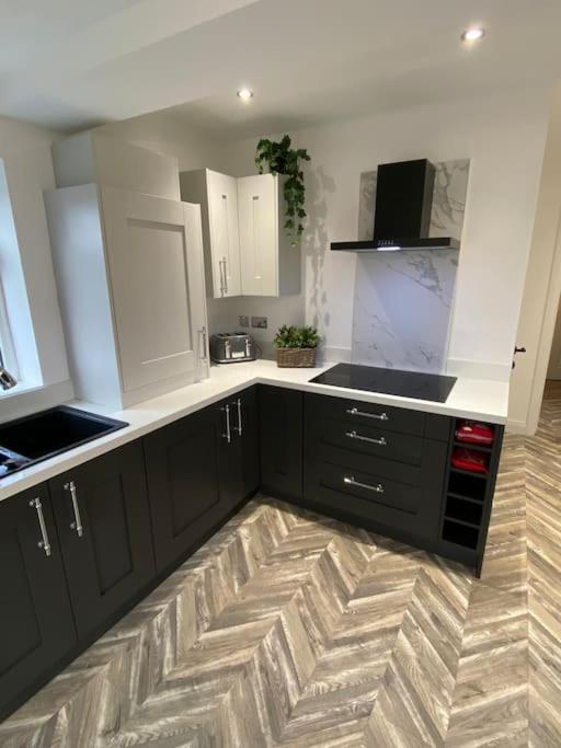 Wharfedale Lodge- Bungalow-3 Bed, 2 Bath, Amazing! Thornton  エクステリア 写真